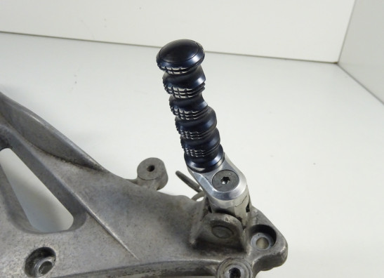 Fussrastetrager vorne links Honda Deauville 650 - 700