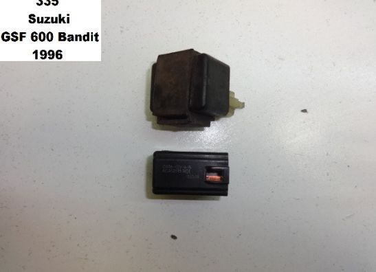 Relay Suzuki GSF 600 650 Bandit 