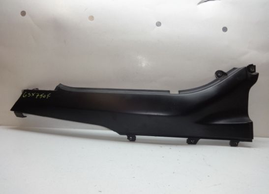 Rechter achterkant Suzuki GSX F 750