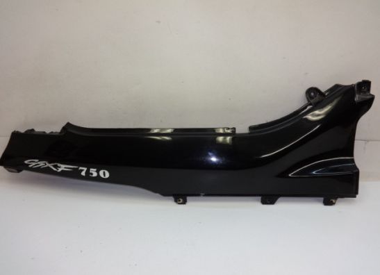 Rechter achterkant Suzuki GSX F 750