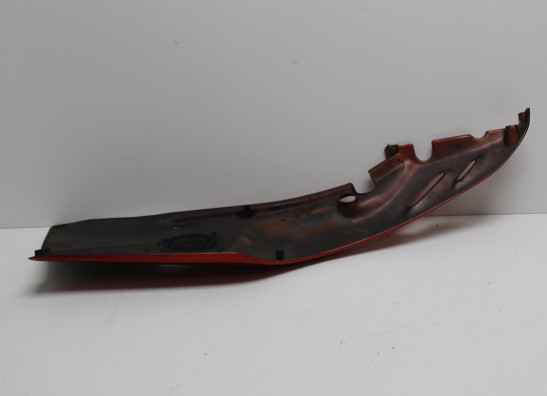 Rechter achterkant Aprilia Pegaso