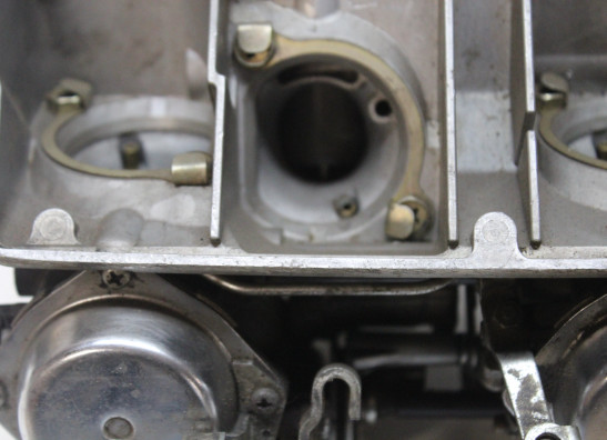 Carburetor assy Honda VF 400 F