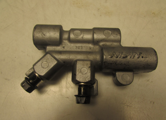 Rempomp achter Honda CBR 1000 F