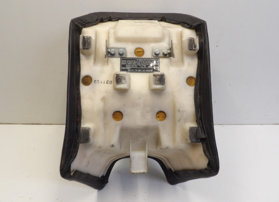 Zadel Kawasaki GPX 600