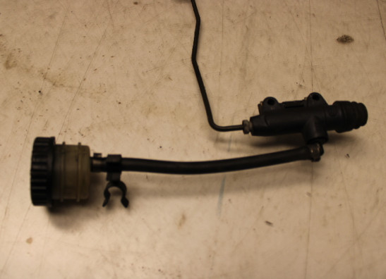 Rempomp achter BMW R 1100 RT