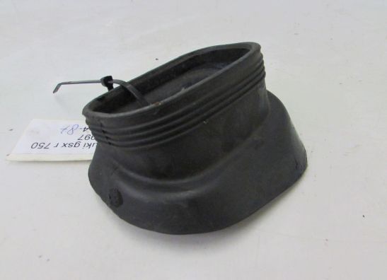 Air intake center Suzuki GSX R 750