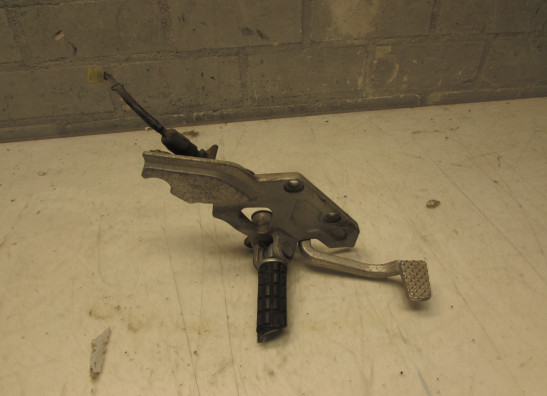 Fussrastetrager vorne rechts Kawasaki ZZR 1100