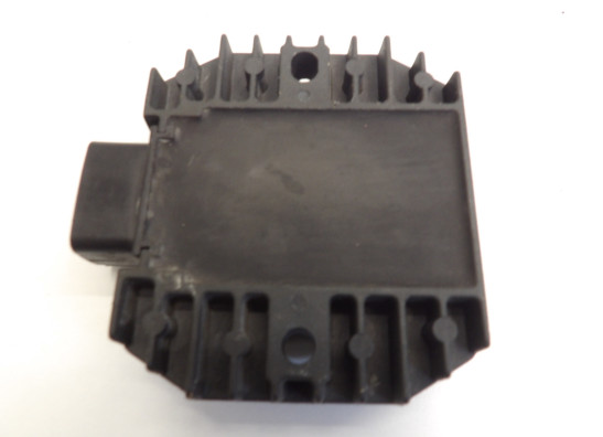 Spanningsregelaar Yamaha BT 1100