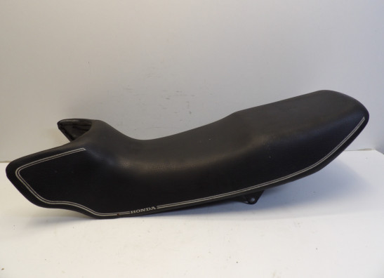 Zadel Honda CX 650 E