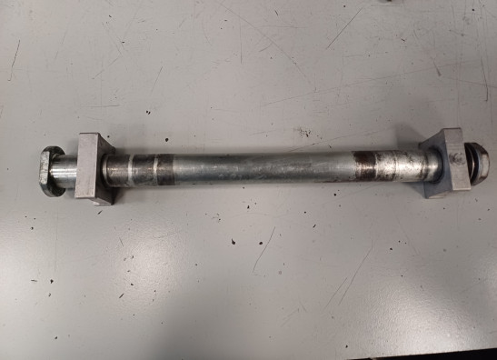 Rear axle Aprilia Tuono 1000