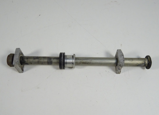 Rear axle Triumph Tiger 1050
