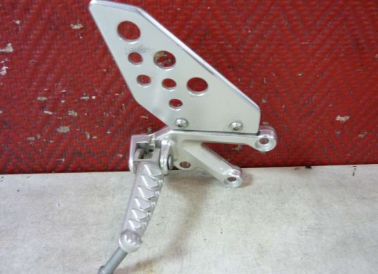Main step holder right Aprilia RSV 1000