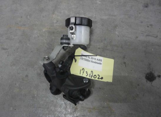Front brake master cylinder  Honda CBR Fireblade