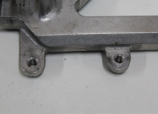 Fussrastetrager vorne rechts Honda VTR 1000 SP