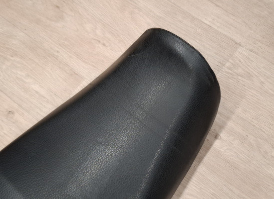 Zadel Honda VF 1000 F