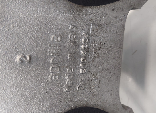 Frame - onderdelen Aprilia RSV 1000