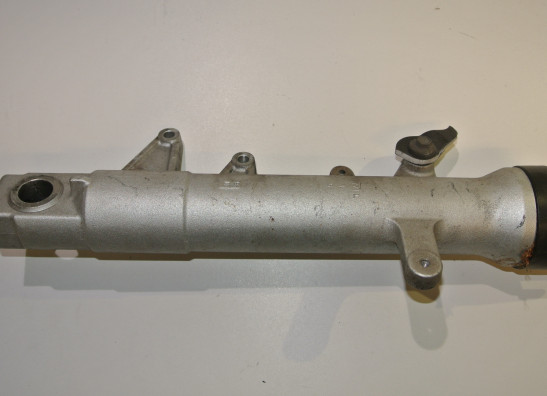 Voorpoot links compleet Suzuki GSR 600