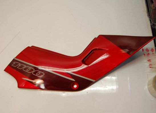 Heck rechts Suzuki GSX F 1100