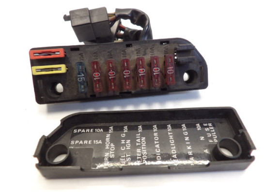 Zekeringkast Honda CBR 400 R