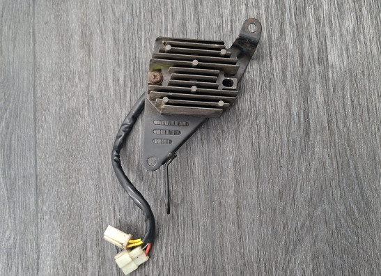 Regulator rectifier  Suzuki GSF 400 Bandit