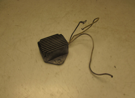 Regulator rectifier  Suzuki GS 1000
