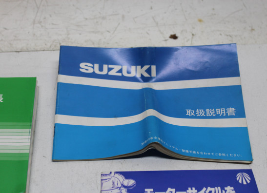 Fahrerhandbuch Suzuki GSX R 750