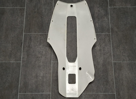 Cowl under Yamaha FZR 600