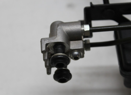 ABS pomp Yamaha MT 09