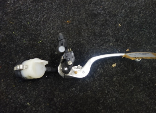 Bremszylinder vorne Suzuki GSX R 600