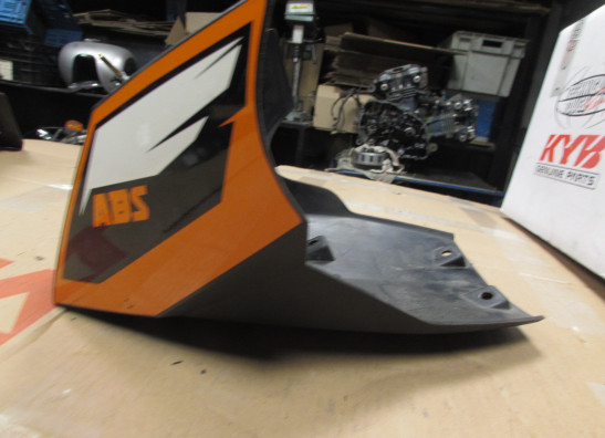 Verkleidung unten KTM 125 Duke