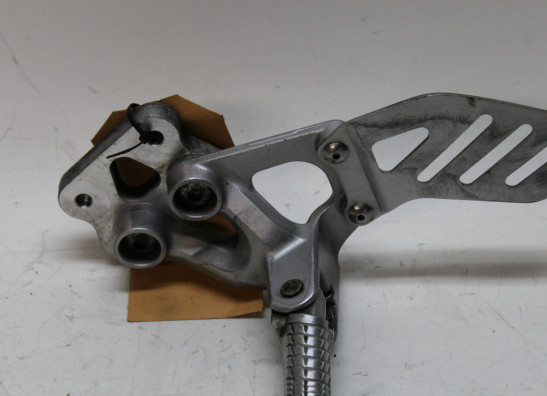 Main step holder left Suzuki GSX R 600