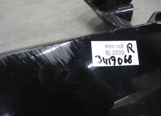 Rechter onderkuip KTM RC 8