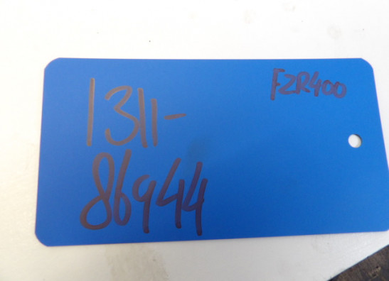 Rempomp achter Yamaha FZR 400