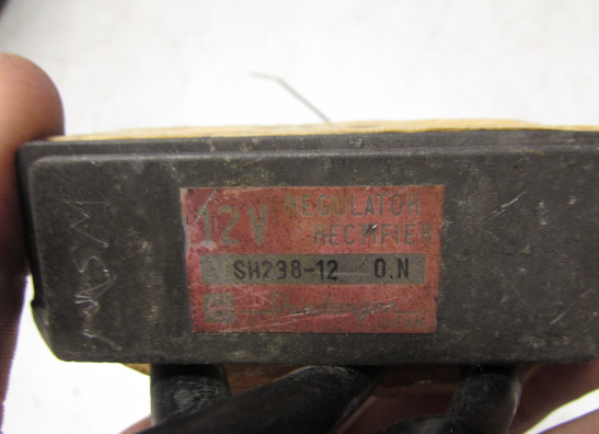Regulator rectifier  Honda Goldwing GL