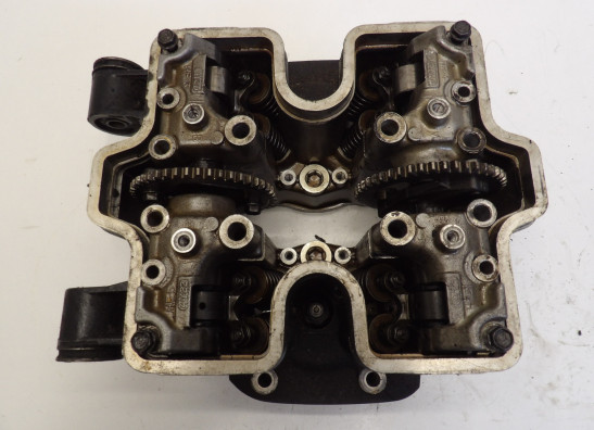 Cylinder head Honda VF 700  750 C Magna