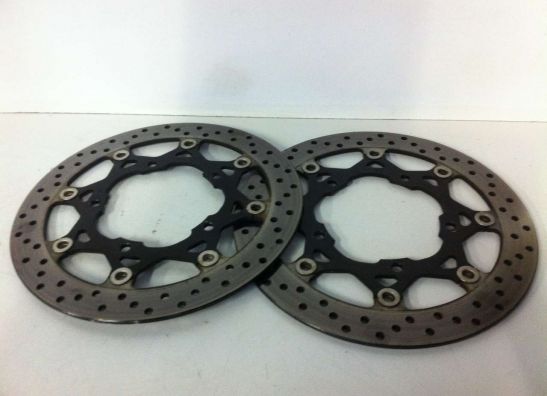 Brake disc set Suzuki GSR 600