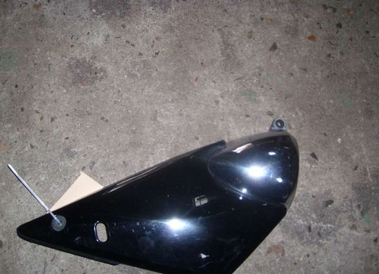 Cowl upper front Suzuki Overige Suzuki