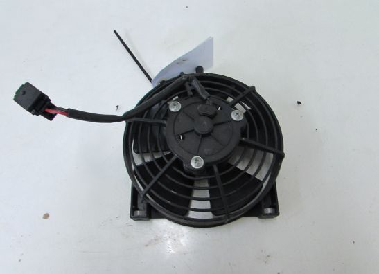 Ventilator Aprilia Tuono 1000