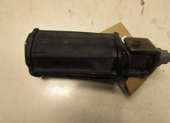 Footrest left Yamaha V max