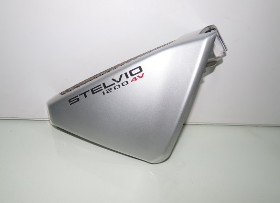 Rechter zijkuip klein Moto Guzzi Stelvio