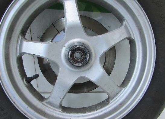 Front wheel complete Suzuki Burgman 400