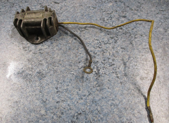 Regler Gleichrichter Suzuki GS 750