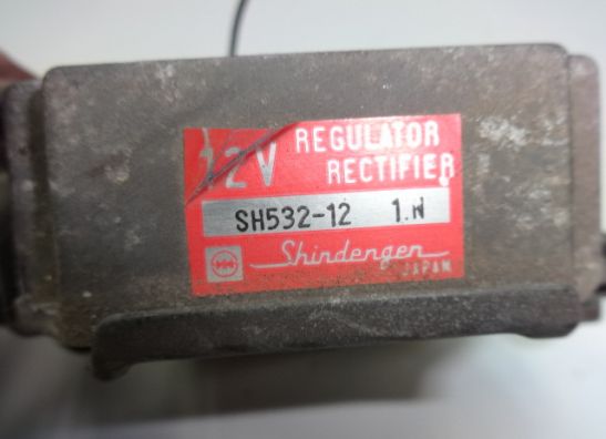Regler Gleichrichter Honda CB 450