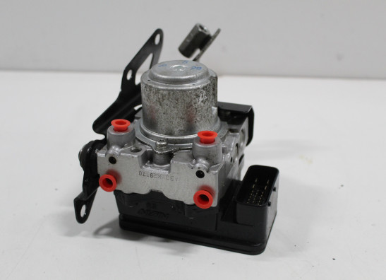 ABS pomp Triumph Sprint ST 1050