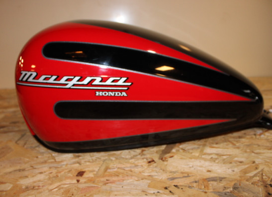 Benzintank Honda VF 750 C Magna