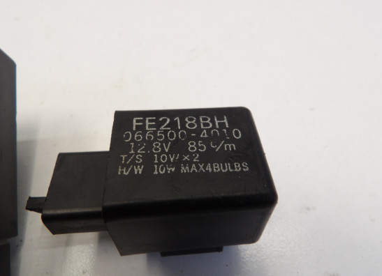 Relais Yamaha YZF R1