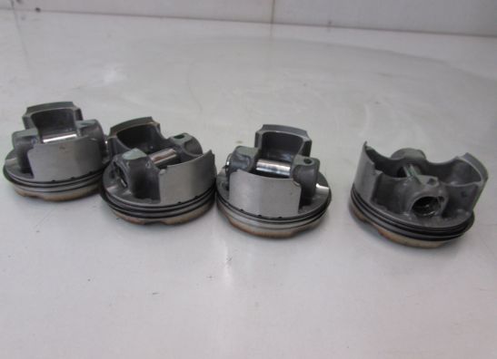 Piston Suzuki GSR 600