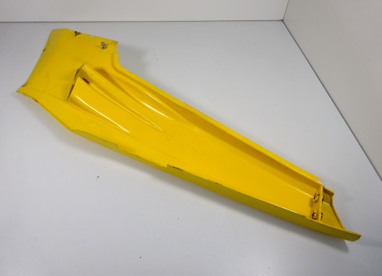 Rechter achterkant Ducati Paso