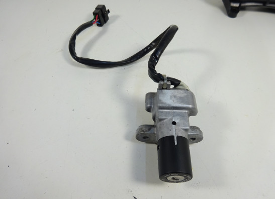 Slotenset Ducati monster 600