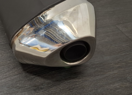 Auspuff Suzuki GSR 750